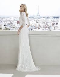 Abito da sposa semplice 2021 tulle una linea illusione collo pizzo applique lunghezza del pavimento manica lunga tulle boho abiti da sposa con strascico. Abiti Da Sposa Semplici Eleganti E Raffinati Per Il 2019