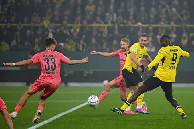 Dortmund vence Bremen com gol nos acr&eacute;scimos e vai &agrave;s oitavas da Copa da Alemanha - Gazeta Esportiva
