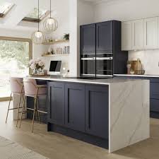 With a solid timber frame, painted finish, and authentic woodgrain detail, these doors are a great way to introduce a handmade feel to a space. Hicmwigk9xh0sm