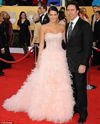 The last four four years of their marriage were the most difficult, with angie splitting her time between north carolina (their home, where they raise their three daughters) and la, where she films rizzoli & isles. Angie Harmon Takes Out Long Term Protective Order For Her Family Daily Mail Online