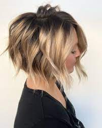 Messy medium length short layered haircuts. 35 Cute Easy Short Layered Haircuts Trending In 2021