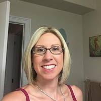 The Shelf Elf Helps Out by Jackie Mims Hopkins