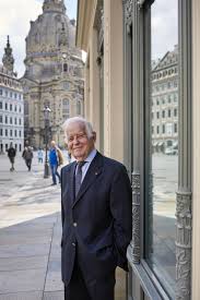Kurt hans biedenkopf (born 28 january 1930) is a german politician. Kurt Biedenkopf Uber Sachsen Pegida Akk Und Die Afd