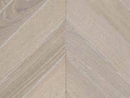 First Snow Oak Natural Deep Wire Brushed White Oiled Chevron Parquet Engineered Wooden Floors Available In Normal Planks And H Flooring Parquet Wood Floors