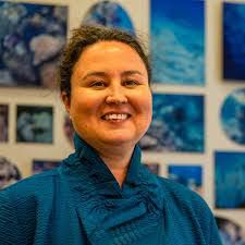 Alicia Lawson's Instagram, Twitter & Facebook