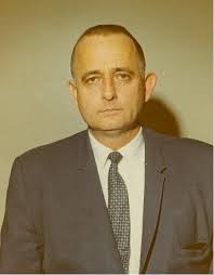 my biodad lived and passed away in Carbondale in the 2000s. I recently  stumbled upon his online obituary and came across this post from someone  only going by 62901 Sizta. if this