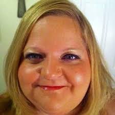 Candace Wills's Instagram, Twitter & Facebook