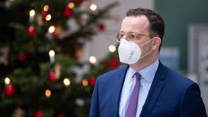 Um die kostenlosen masken in der apotheke zu erhalten, ist laut bundesgesundheitsministerium die vorlage des personalausweises oder die. Kostenlose Ffp2 Masken In Apotheken Wer Bekommt Sie Wann Und Wie
