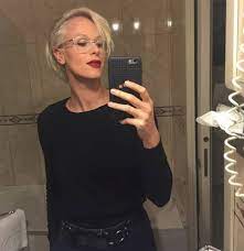 Federica pellegrini torna a parlare in diretta instagram con la collega pattinatrice, anche lei campionessa, valentina marchei. Federica Pellegrini Cambio Di Look E Capelli Biondo Platino Corriere It