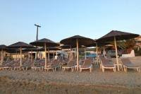 Meliton inn hotel & suites je porodično odmaralište u neos marmarasu, izgrađeno u prvom redu do mora u oblasti paradisos. Meliton Inn Hotel Suites By The Beach Neos Marmaras Aktualisierte Preise Fur 2021