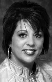 Hutchison Accepts Service To Mankind Award