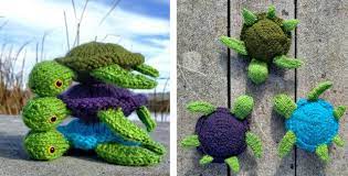 Knitted miniature interior doll toy. Stacked Knitted Sea Turtles Free Knitting Pattern