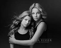 Lisa Visser Fine Art Photography Studio Family Portraits Sisters Photoshoot Portrait Poses