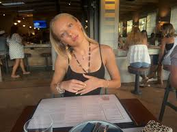 Sarah Weiner (@_sarahweiner_) • Instagram photos and videos