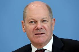 Die wichtigere frage, welche deine frage eventuell erübrigt, ist die, ob die spd 2021 überhaupt noch fähig ist, irgendeinen kandidaten zu stellen. Olaf Scholz Wird Kanzlerkandidat Umstrittene Entscheidung In Der Spd Politik Stuttgarter Nachrichten