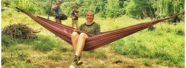 Schrijft boeken, geeft lezingen en maakt mooie, eerlijke televisieprogramma's zoals in godsnaam Annemie Struyf Op Zoek Naar La Vie En Rose Sabam