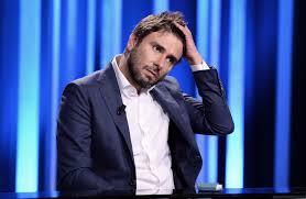 Ritratto di Alessandro Di Battista, piacione che si orgasma appena parla in  pubblico - Il Riformista