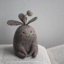 Cute Wool Toys Nastasya Shuljak In 2020 Felting Projects Felt Toys Designer Toys