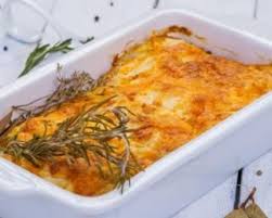 Recette De Gratin De Pommes De Terre Restes De Poisson Et Herbes Aromatiques Recette Gratin Pomme De Terre Gratin De Legumes Gratin De Pommes