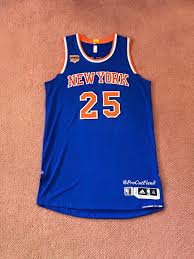 Authentic new york knicks jerseys are at the official online store of the national basketball association. Derrick Rose 2016 17 New York Knicks Game Issued Road Jersey Basketballjerseys