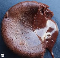 Les Coulants Au Chocolat C Est Ma Fournee Fondant Au Chocolat Facile Recette Coulant Au Chocolat Moelleux Au Chocolat Individuel