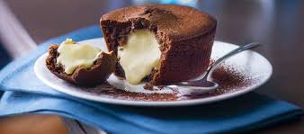Cool Le Chocolat Blanc Qui Coule Moelleux Au Chocolat Fondant Chocolat Blanc Moelleux Chocolat Blanc