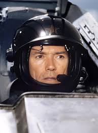 Clint Eastwood as Mitchell Gant taking a moment to refuel in Firefox (1982).