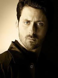 Who was the better worshipers? Glory's minion or Knox from Angel?