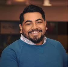 Emerson Ponce's Instagram, Twitter & Facebook