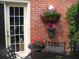 Browse our yard decorating ideas for inspiration for your outdoor oasis. Decoration Garden Wall Decorar Gallery
