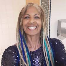 Hello Tuneless ladies and gents! This is Nadine here from Tuneless HQ, just  popping up to introduce Sharon Thyme. Sharon is the newish leader of Solent  Tuneless Choir. (It's just taken us