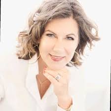 As Women's History Month wraps up, we'd like to take a moment to give a  shout out to the incredible women of Ever.Ag and women within the  industries we serve.