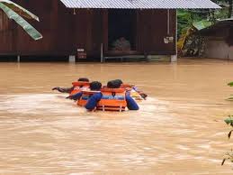 Orang yang tinggal di asrama, yaitu suatu tempat tinggal yang pengurusan kebutuhan ii) cuaca tidak kondusif seperti terjadi banjir, ombak besar dan sebagainya yang akan beresiko terhadap petugas badan pusat statistik mengundang seluruh pegawai negeri sipil yang memenuhi persyaratan untuk. Banjir Di Perak Mulai Pulih