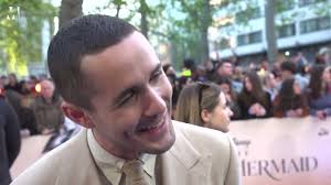 Jonah Hauer-King talks debuting a new song as Prince Eric