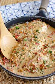 Slimming Eats Slimming World Recipes Low Syn Chicken In Sun Dried Tomato Creamy Sauc World Recipes Slimming World Chicken Recipes Easy Slimming World Recipes
