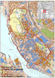 Tønsberg is also surrounded by some of the county's major tourist attractions, including old viking graves and museums. Vestfold Og Telemark Fylkeskommune Slottsfjellet Og Tonsberg Middelalderby