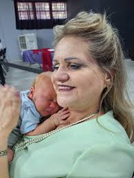 Mandi Henderson Ministries