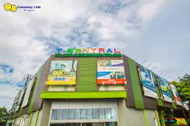 It was erected on 1980s after sultanah tun aminah. Taman Ungku Tun Aminah Tuta Bus Terminal Causeway Link