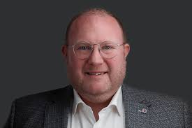 Dennis Slier ondersteunt slachtoffers van cybercrime