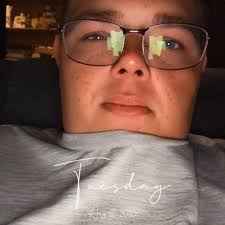 A bit of boxing in here and there and it would be fine.…