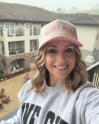 Sylvia Johnston (@sylvia_johnston_) • Instagram photos and videos