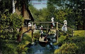 Over the time it has been ranked as high as 274 799 in the world, while most of its traffic comes from germany. Ansichtskarte Postkarte Spreewald Bank Brucke Kahn Akpool De
