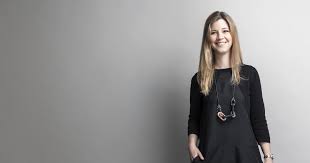 13 a ue tem as suas origens na comunidade europeia do carvão e do aço (ceca) e na comunidade económica europeia (cee), formadas por seis países em 1957. Carolina Pitta E Cunha Leciona Na London School Of Economics Noticias Conteudo Morais Leitao Galvao Teles Soares Da Silva Associados Sociedade De Advogados Portugal