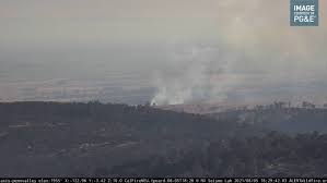 Cal fire/ placer county fire responding to the vegetation fire in the bear river campground near colfax in placer county. Dsj96bb0cuprfm