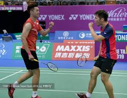 The following is the record of the meeting between the two pairs. æŽæ´‹lee Yang çŽ‹é½ŠéºŸwang Chi Lin Chinese Taipei Ball Exercises Yonex