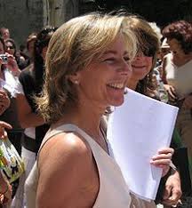 La journaliste de 60 ans, célibataire, assume de. Claire Chazal Wikipedia