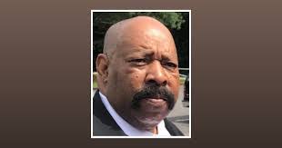 Beverly Curry's Instagram, Twitter & Facebook