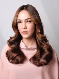 Cathy wong is a nutritionist and wellness expert. Cathy Sharon Ungkap Ketakutan Diri Usai Bercerai News Entertainment Fimela Com