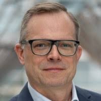 500+ "Strempel" profiles