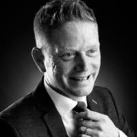 Benjamin Benn's Instagram, Twitter & Facebook